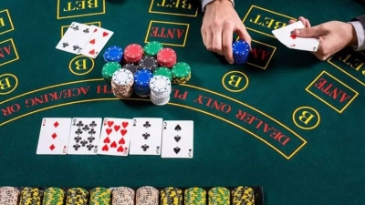 Poker - Tựa game giải trí trực tuyến đẳng cấp cho mọi tín đồ